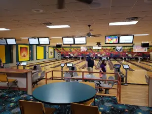 Echo Bowling Lanes