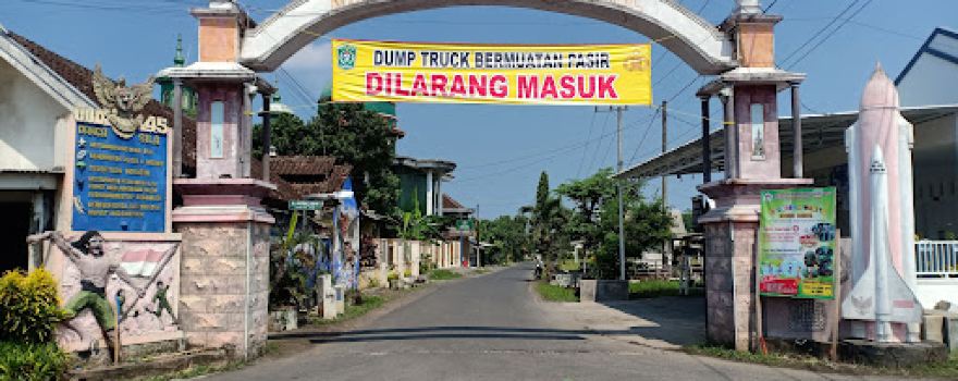 Lapangan Kunir Kidul