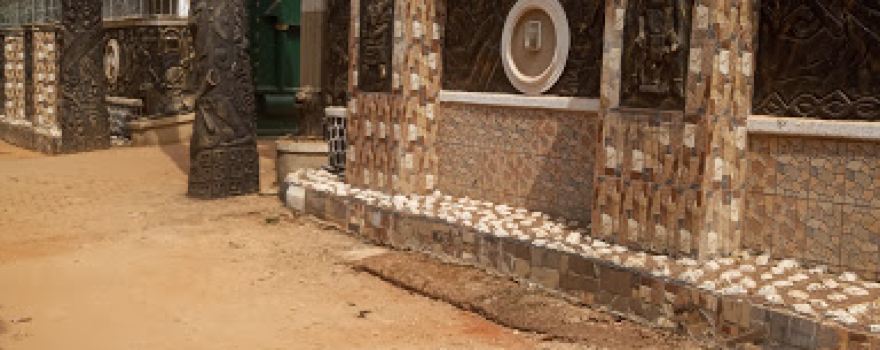 Igwe Humphrey Ejesieme's Palace Umuona