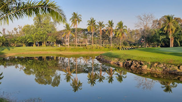 Vientiane Km6 Golf Club