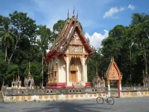 วัดไม้เสียบ