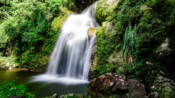 อุทยานแห่งชาติใต้ร่มเย็น