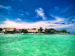 Playa Turistica Isla Mucura