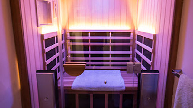 Salt Float & Recovery Suites