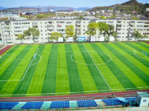 Stadion " Yunost'" .