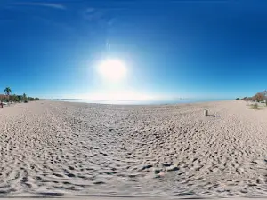 Laranjal Beach