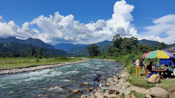 Saralpara picnic spot