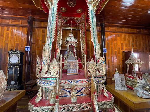 Wat Samroi Yot