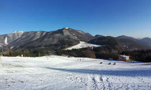Skiarena Fačkovské sedlo Kľak