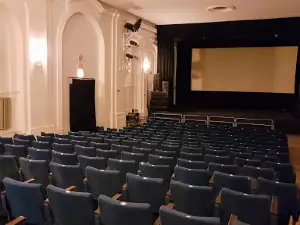 Kino "Oranżeria"