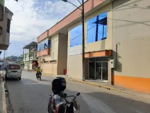 Isla de Bejucal Central Park