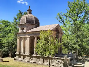 Sacro Bosco