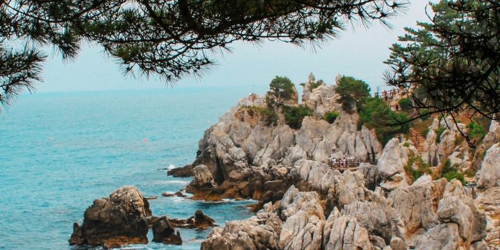 Chuam Chotdaebawi Rock