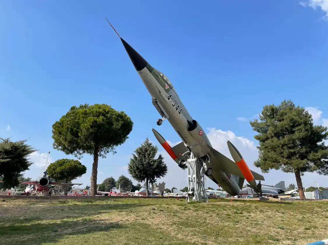 Hotels near Istanbul Aviation Museum