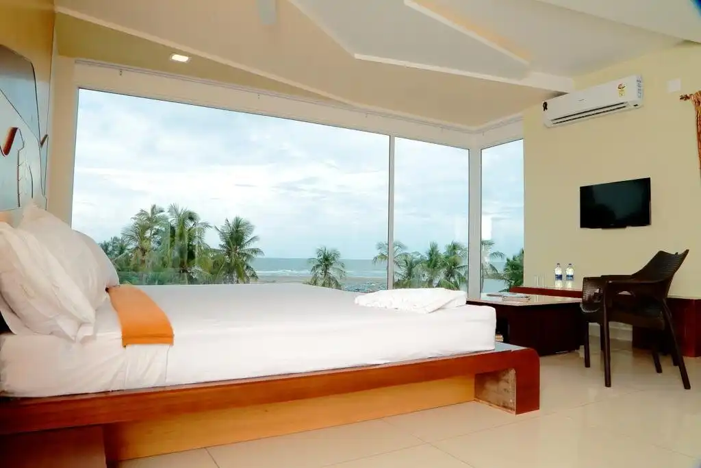 Hotels near Velankanni Beach