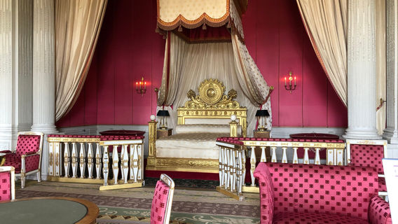 Versailles