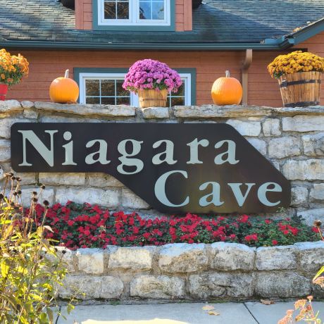 Niagara Cave