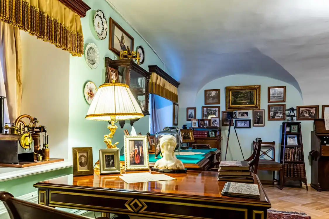 Hotels near Gatchina Palace and Estate Museum