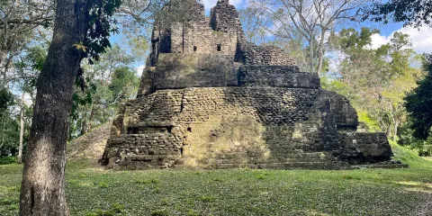 Ruinas de Uaxactun