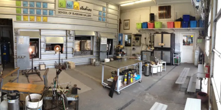 SiNaCa Studio School of Glass and Gallery