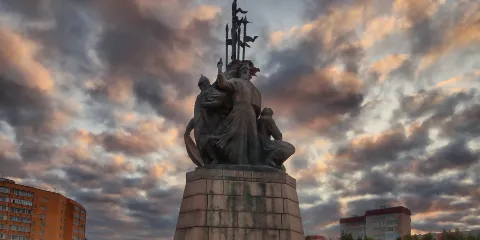 Monument to the Founders of the City of Surgut