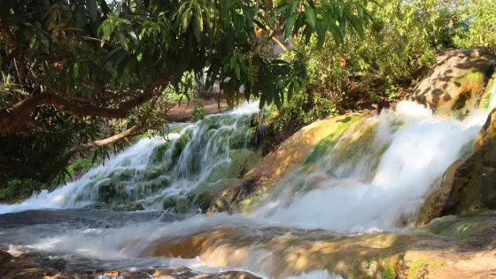 Tengku Lese Waterfall