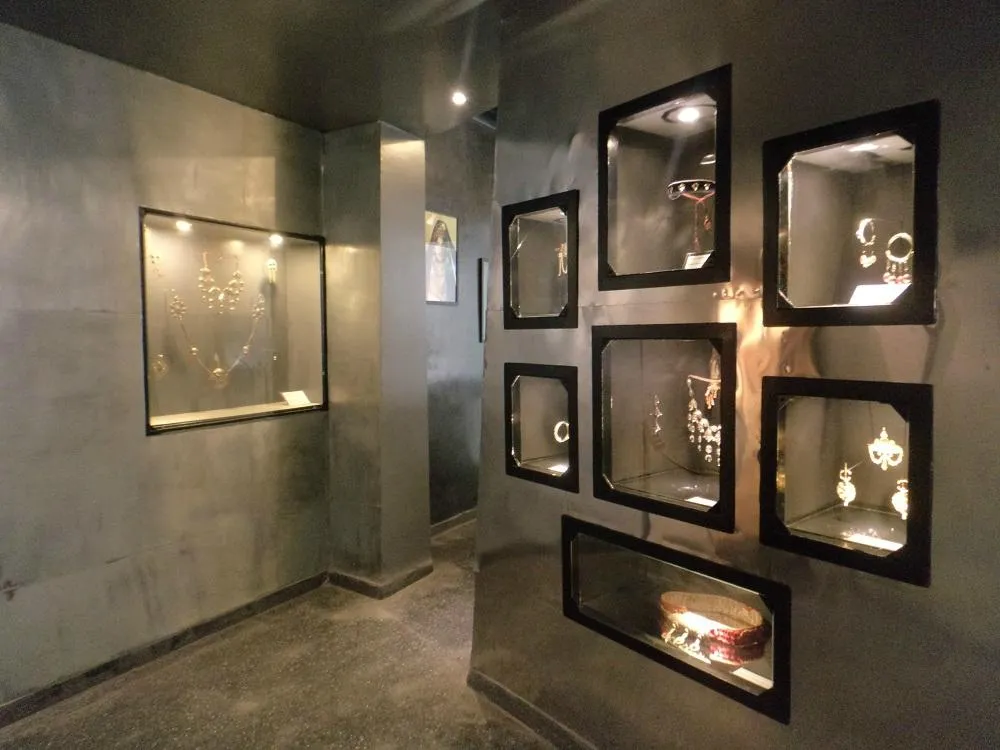 3_Museum de Bijoux Nawahi