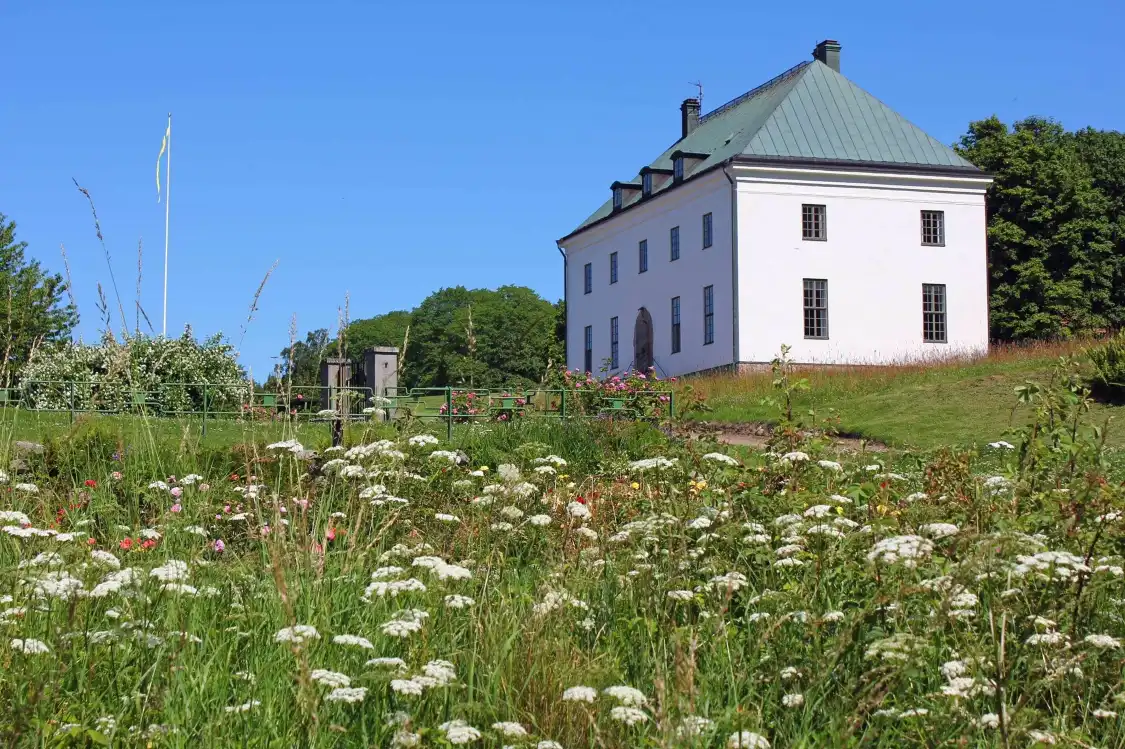 Hotels near Övralid - V von Heidenstams hem