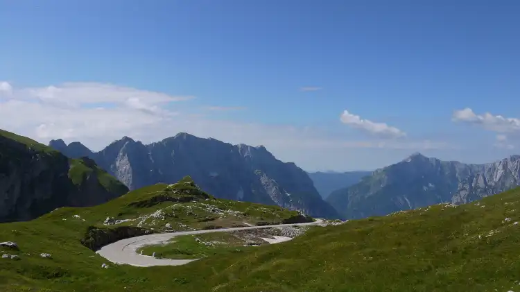 Hotels near Mangrtska Cesta - Die mautpflichtige Mangartstraße