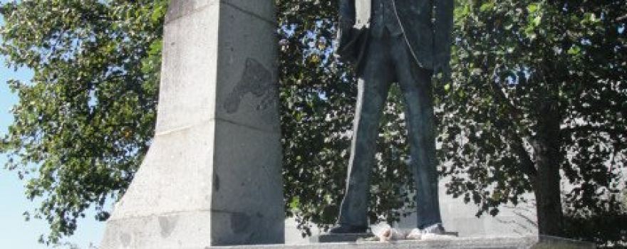 Monumento a Sa Carneiro