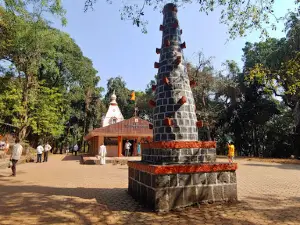 Vakoba Mandir, Vaki Chafodi