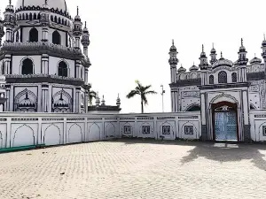 Masjid Pir Bari