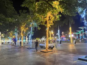 Lam Son Square