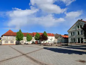 Springbrunnen Am Marktplatz - Arendsee