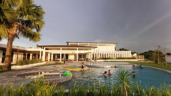 Naim Clubhouse South Lake