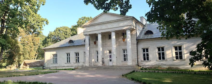 Pałac i zespół pałacowy, XVIII-XIX
