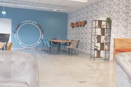 SUNSET CAFE BISTRO&INDOORSPIELPLATZ