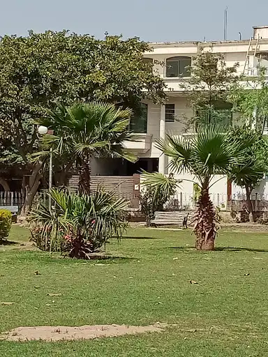 Quaid-e-Azam Park