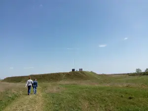 Zemlyanaya Krepost'" Valy"