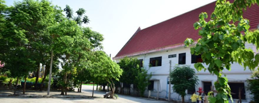 Wat Bueng Chaun
