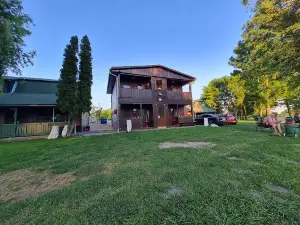 KUNADACSI HORGÁSZCENTRUM ÉS PIHENŐPARK