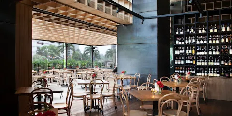 Cork&Screw (Pacific Place)