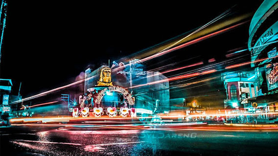 Head of Apo Roundabout