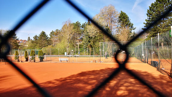 Tennishalle Riegelsberg Tennis Klein GmbH