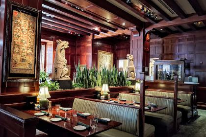 Clyde's of Gallery Place