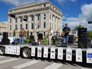 Frankfort Square