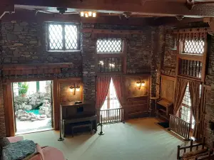 Gillette Castle State Park