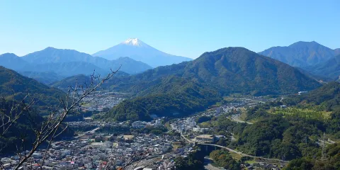 巖殿山