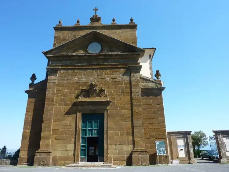 Hotels in Monte Compatri