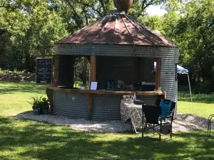Nighthawk Vineyard & Winery